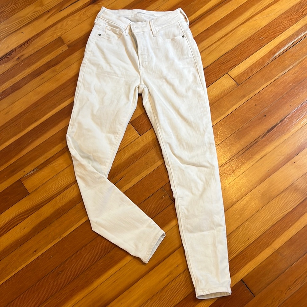 Old Navy white skinny jeans